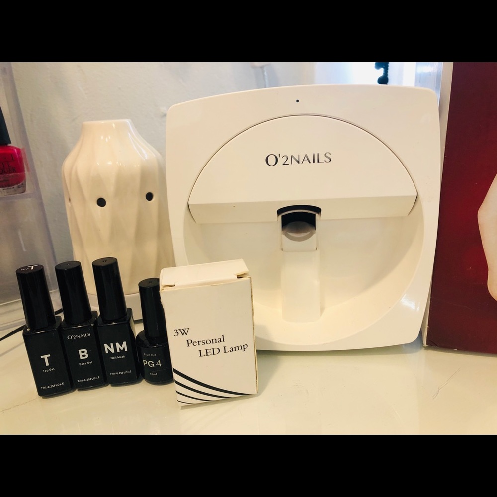 O’2 Nail Printer.